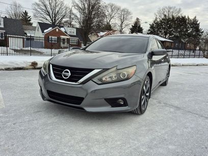 Used 2017 Nissan Altima 2.5 SR