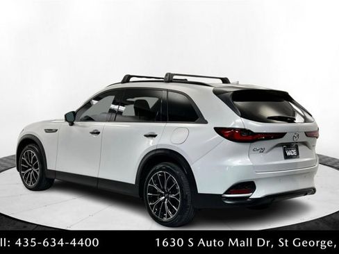 Certified 2025 MAZDA CX-70 Plug-In Hybrid w/ Premium Pkg image 3