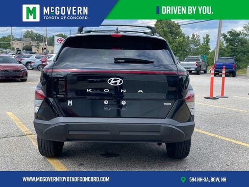Used 2025 Hyundai Kona SEL AWD/4WD image 4