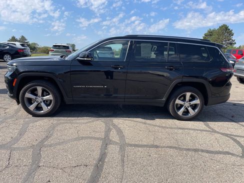 Used 2021 Jeep Grand Cherokee L Limited image 6