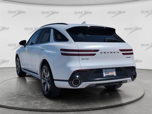 Used 2023 Genesis GV70 3.5T Sport w/ Sport Advanced Package AWD/4WD image 5
