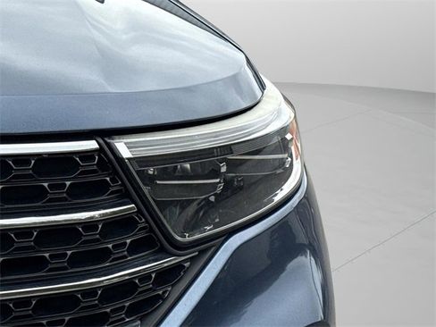 Used 2020 Ford Explorer XLT w/ Equipment Group 202A image 17