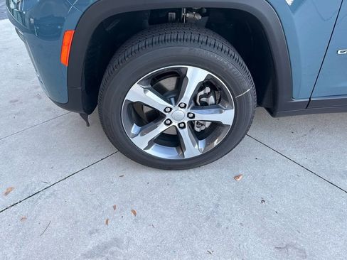 New 2026 Jeep Grand Cherokee L Limited RWD image 31