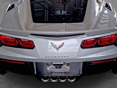Used 2016 Chevrolet Corvette Stingray Coupe w/ 2LT Preferred Equipment Group RWD image 12