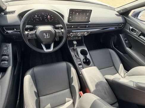 Used 2025 Honda Civic Sport image 13