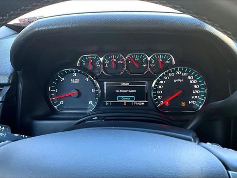 Used 2016 Chevrolet Tahoe LT image 18