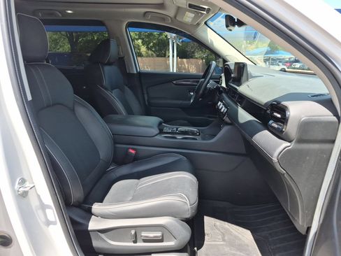 Used 2024 Honda Pilot Elite image 26