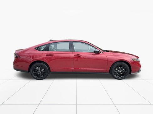 New 2025 Honda Accord SE image 9