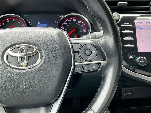 Used 2019 Toyota Camry XSE w/ Navigation Package FWD image 32