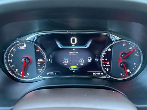 Used 2018 GMC Acadia Denali w/ Technology Package image 8