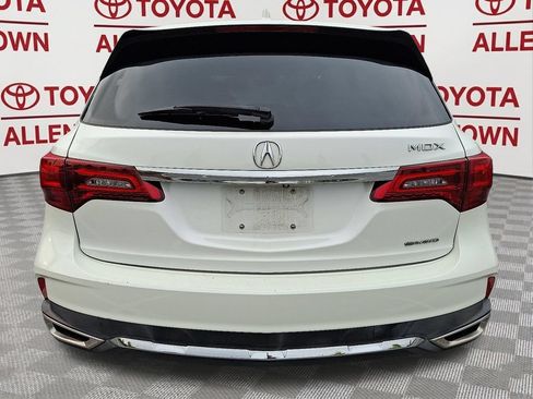 Used 2017 Acura MDX SH-AWD w/ Technology Package image 6