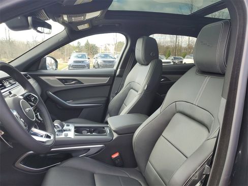 New 2026 Jaguar F-PACE R-Dynamic S image 11