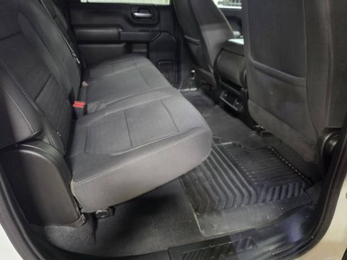 Used 2023 Chevrolet Silverado 2500 Custom w/ Custom Convenience Package AWD/4WD image 20