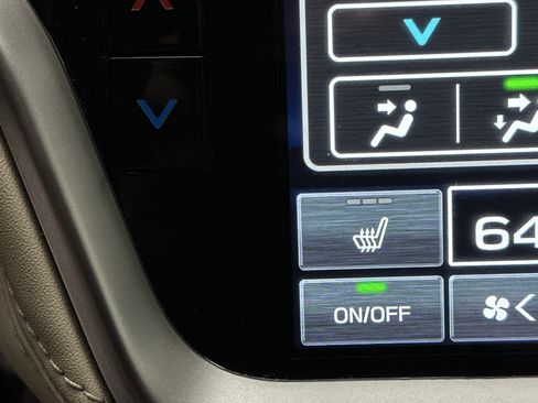 Used 2024 Subaru Outback Premium AWD/4WD image 33