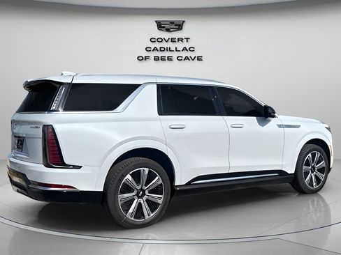 New 2026 Cadillac Escalade IQL Luxury image 10
