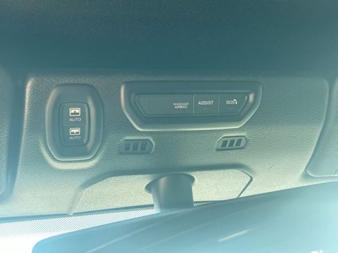 Used 2019 Jeep Wrangler Unlimited Rubicon AWD/4WD image 17