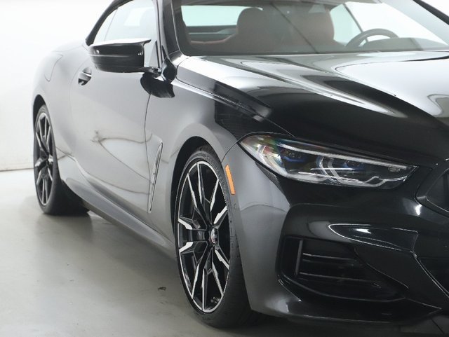 Used 2023 BMW M850i xDrive Convertible AWD/4WD image 9
