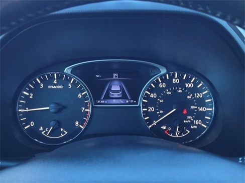 Used 2019 Nissan Pathfinder SL image 29