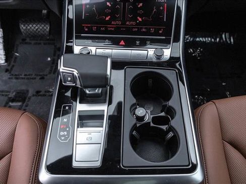 Certified 2025 Audi Q8 Premium Plus w/ Premium Plus Package image 20