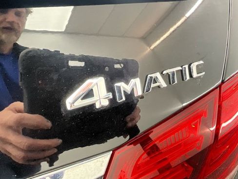 Used 2014 Mercedes-Benz E 350 4MATIC Sedan image 25