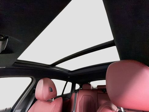 Certified 2023 BMW X4 xDrive30i w/ M Sport Package image 22