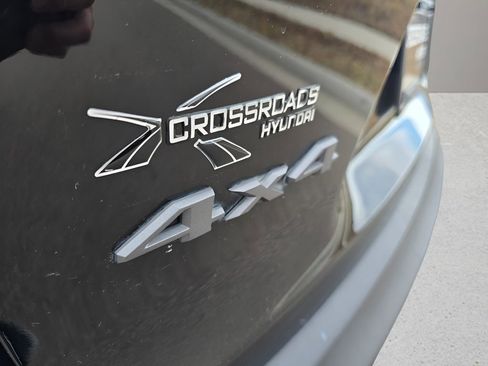 Used 2021 Jeep Cherokee Trailhawk w/ Technology Group image 10