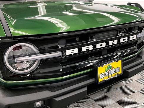 Used 2025 Ford Bronco Outer Banks AWD/4WD image 30