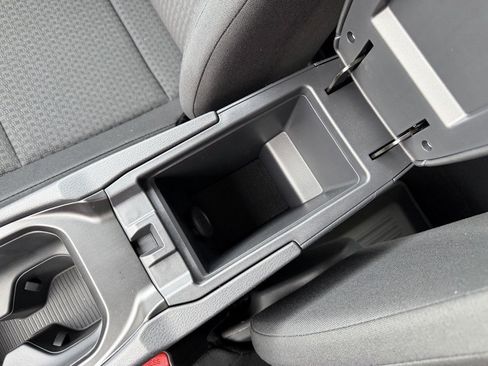 New 2026 Nissan Kicks S image 26