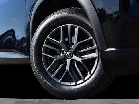 Certified 2023 Nissan Rogue S image 3