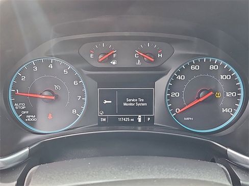 Used 2018 Chevrolet Equinox LS w/ LPO, Cargo Package image 26