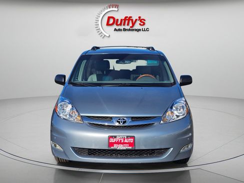 Used 2007 Toyota Sienna XLE Limited image 10