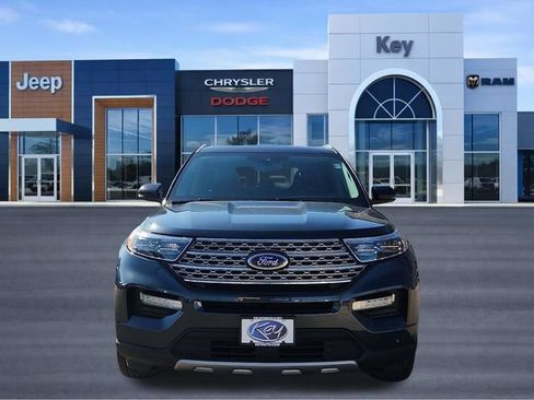 Used 2023 Ford Explorer Limited w/ Equipment Group 301A AWD/4WD image 8