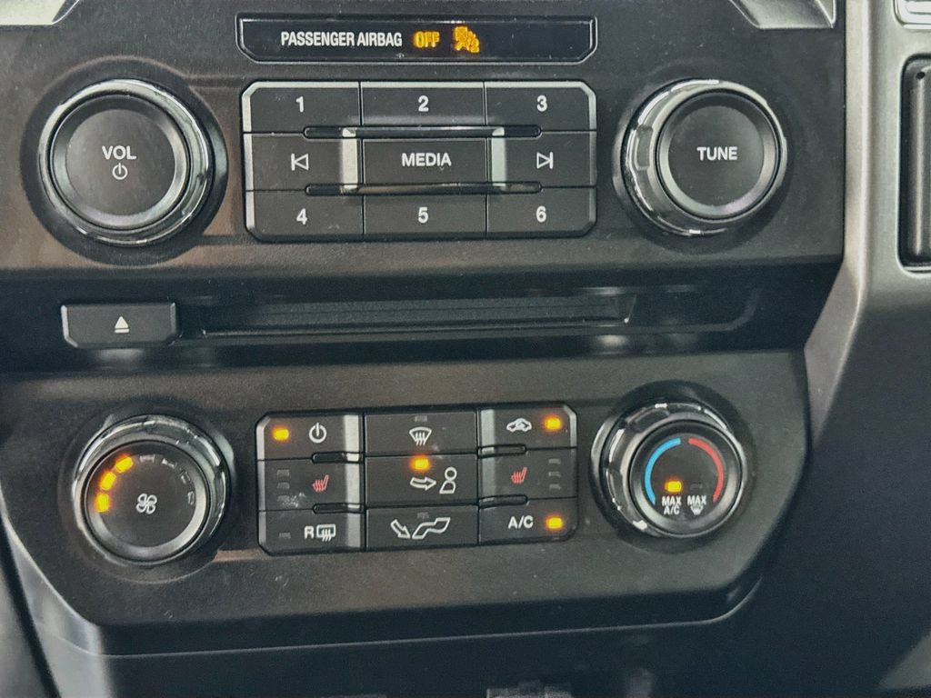 Used 2015 Ford F150 XLT w/ Equipment Group 302A Luxury RWD image 19