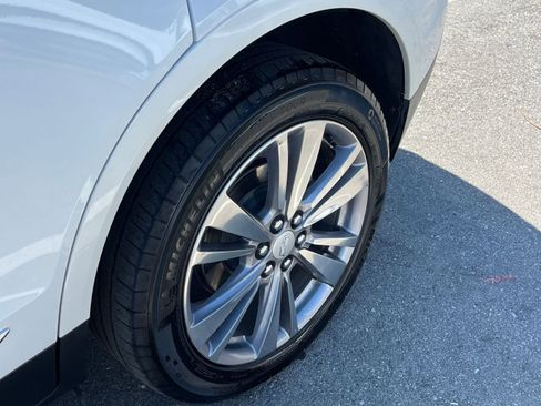 Used 2024 Cadillac XT5 Premium Luxury FWD image 32