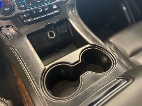 Used 2019 Chevrolet Tahoe LT image 35