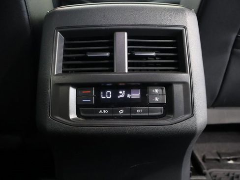 Certified 2022 Volkswagen Atlas SE image 25