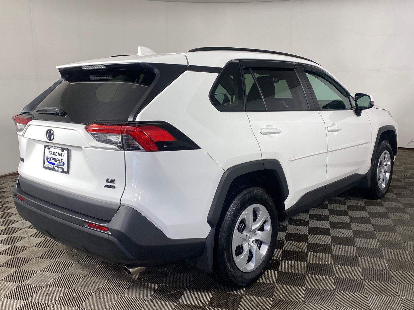 Used 2020 Toyota RAV4 LE w/ All Weather Liner Package AWD/4WD image 4