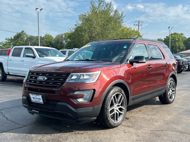 Used 2016 Ford Explorer Sport w/ Equipment Group 401A AWD/4WD image 4