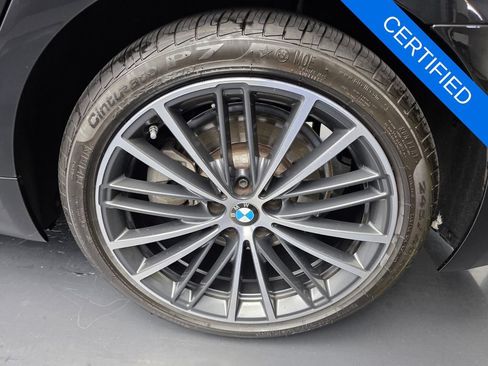 Certified 2023 BMW 530i w/ Premium Package RWD image 17