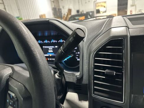 Used 2022 Ford F250 XLT w/ XLT Premium Package image 25