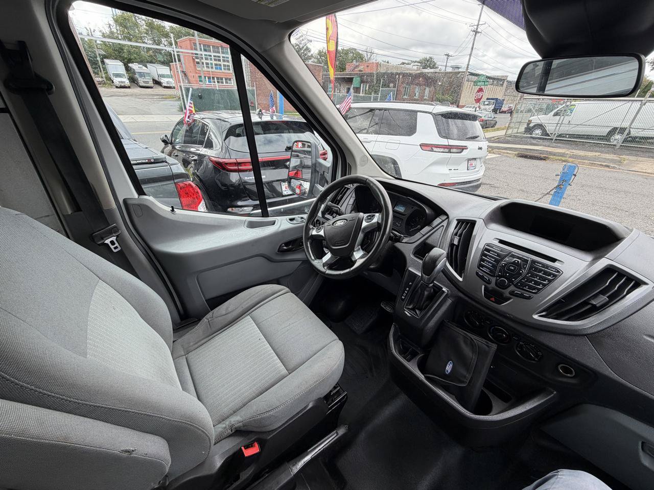 Used 2015 Ford Transit 250 148 Medium Roof w/ Interior Upgrade Package RWD image 25