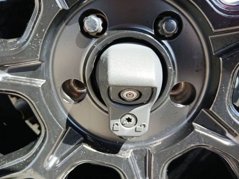 Used 2018 Jeep Wrangler Unlimited Rubicon image 5