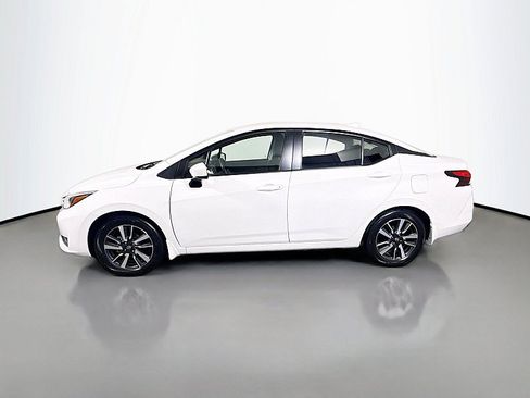 Certified 2025 Nissan Versa SV w/ Trunk Package FWD image 4