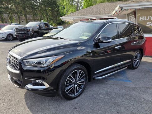 Used 2018 INFINITI QX60 FWD w/ Deluxe Technology Package image 2