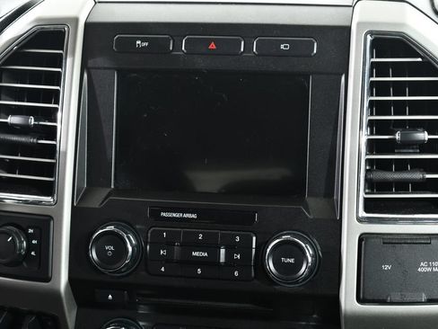 Used 2017 Ford F250 Lariat w/ Chrome Package AWD/4WD image 9