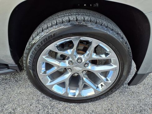 Used 2019 Chevrolet Tahoe LT image 9