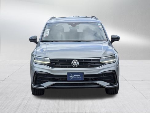 Certified 2023 Volkswagen Tiguan SE R-Line AWD/4WD image 2
