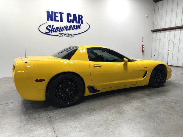 Used 2003 Chevrolet Corvette Z06 w/ Memory Package, 3 Drivers RWD image 16