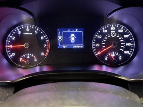 Used 2017 Kia Optima LX image 17