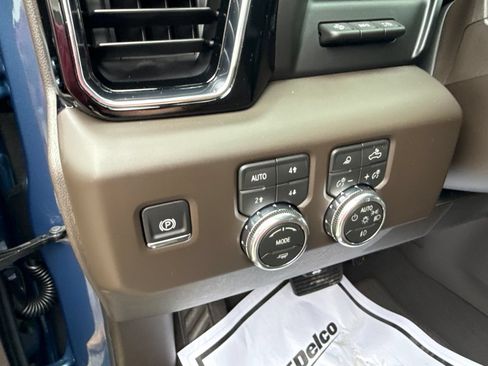 New 2026 GMC Sierra 1500 Denali w/ Technology Package AWD/4WD image 32